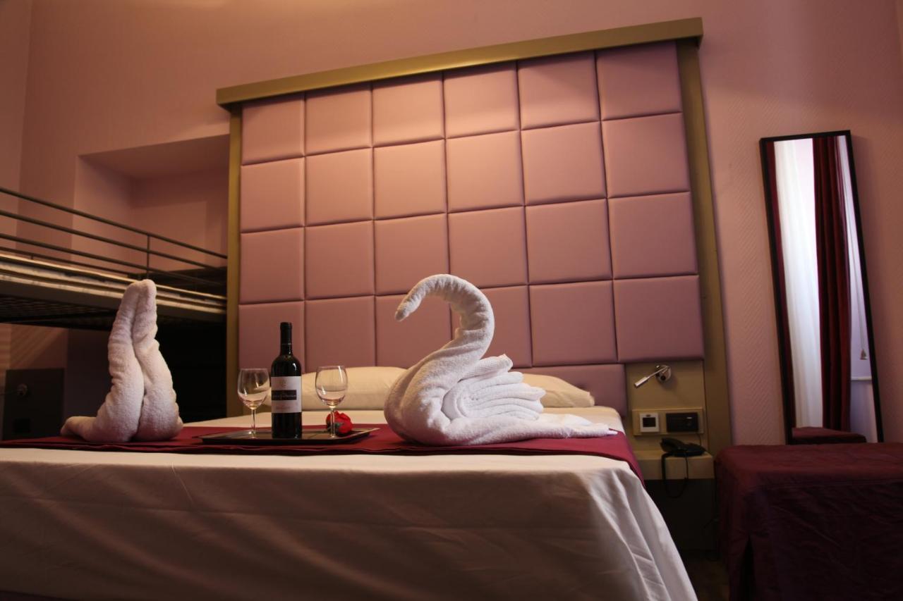 ナポリ ドルチェ ヴィータ ルームス&ブレックファースト Bed & Breakfast エクステリア 写真